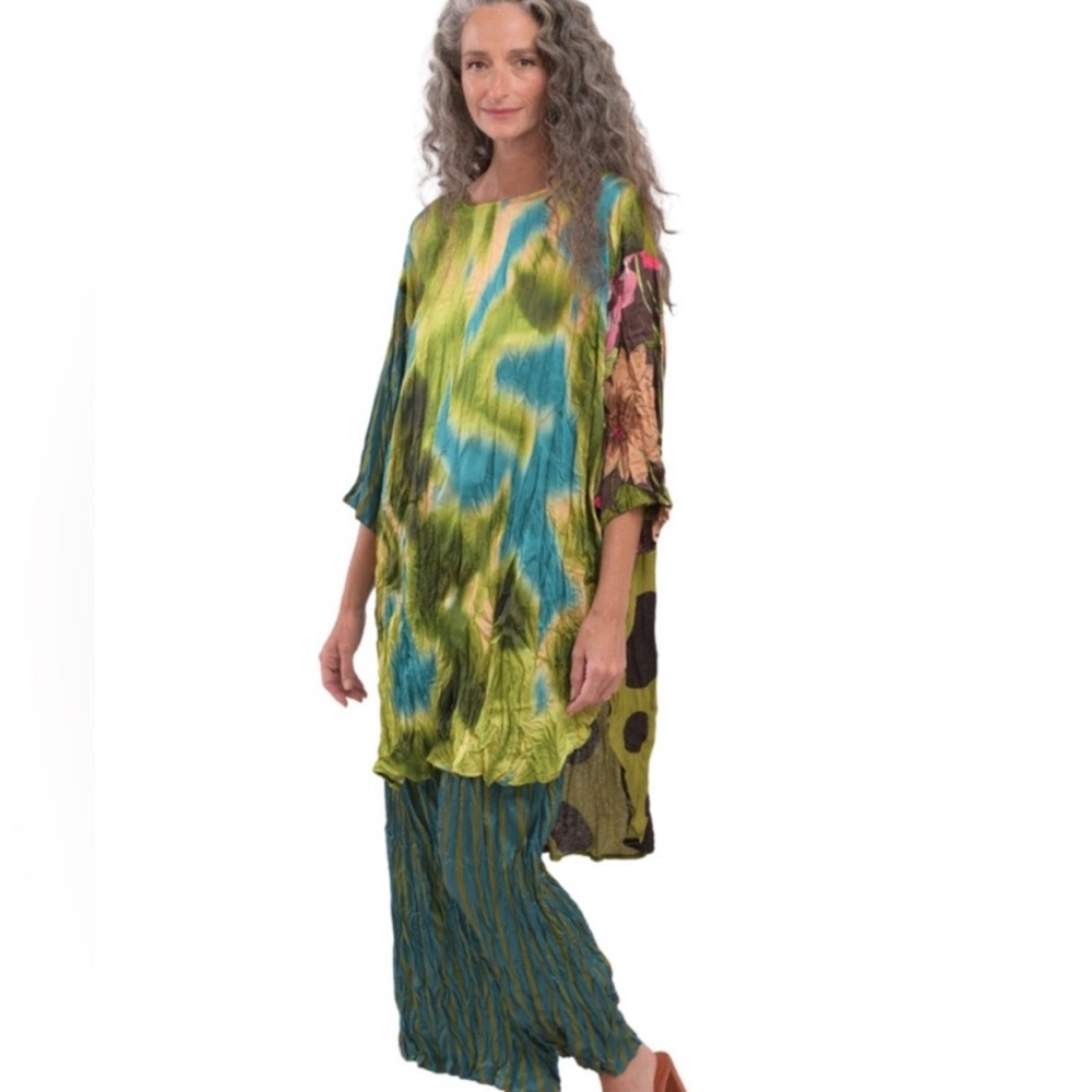 Multicolor Artistic Tunic Top